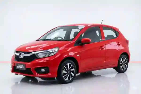 Mobil City Car - Daihatsu Ayla New Brio Satya AT