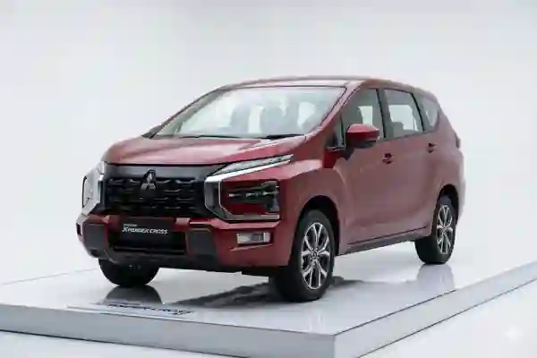 Mobil MPV - Mitsubishi Xpander Cross MTAT
