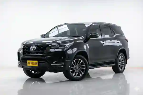 Mobil Medium MPV - Grand New Innova Reborn