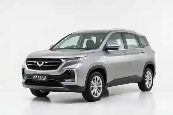 Mobil SUV - Wuling Almaz